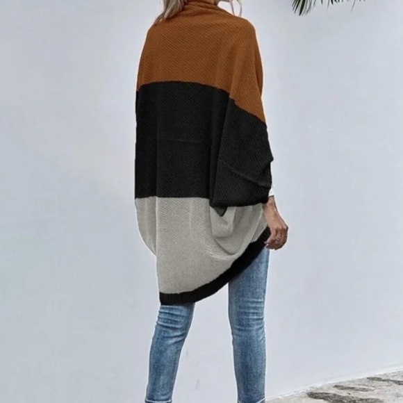 Cozy Color Block Batwing Oversized Open Front Cardigan - Picture 5 of 5